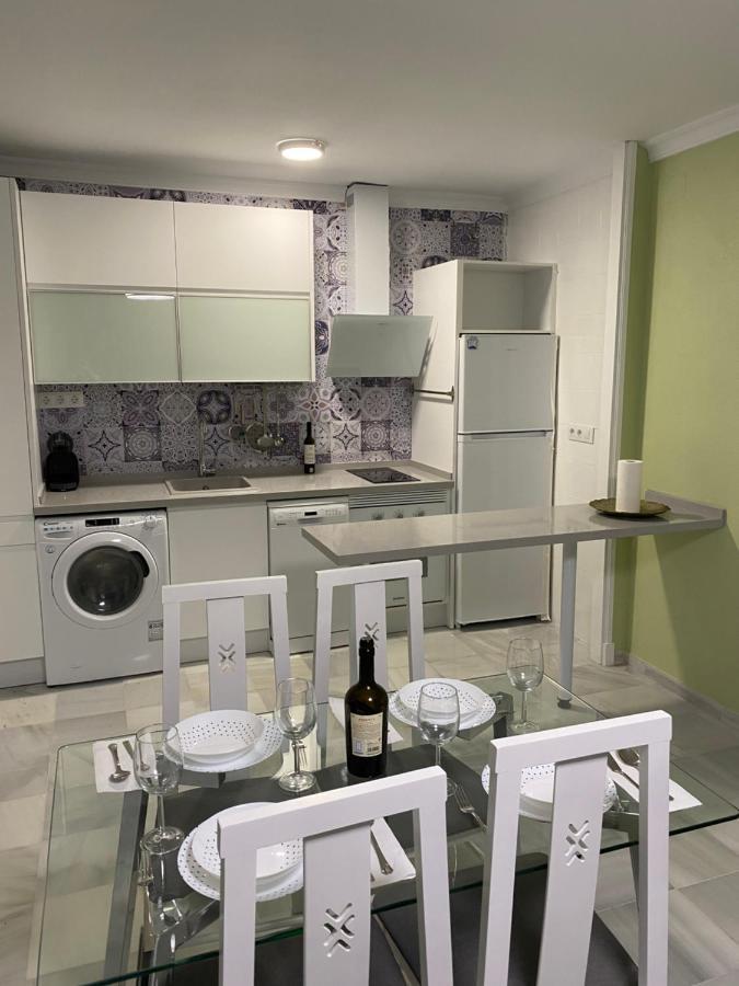 Apartamento céntrico “Los Pajaritos” con garaje. Jerez de la Frontera Exterior foto